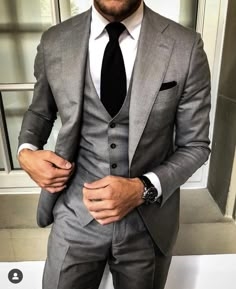 Wedding Suits Men Grey, Three Piece Suits, Costume Africain, Wedding Outfit Men, Dress Suits For Men, Designer Suits For Men