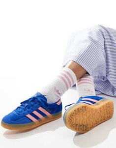 Shoes by adidas Originals Off-duty days call for sneakers Low-profile design Lace-up fastening Padded tongue and cuff Signature adidas branding Gum sole Textured grip tread Shoes Sneakers Pink, Nike Air Max Jordan, Adidas Gazelle Indoor, Adidas Branding, Adidas Originals Gazelle, Flip Flop Boots, Leopard Print Baby, Shorts Co Ord, Winter Party Dress