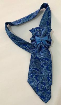 Elegant Women's Tie, 100% Silk, Made in Italy. Luxury Neck Accessory for Fashion Lovers, High Quality. Unique Gift Ideas, Gift for Her - Etsy Elegant Adjustable Neckwear For Gifts, Elegant Adjustable Neckwear As Gift, Elegant Adjustable Neckwear As A Gift, Silk Party Ties, Luxury Tie For Gift, Luxury Standard Tie For Gift, Luxury Gift Tie, Adjustable Standard Tie For Gift, Elegant Ribbon Neckwear Standard Tie