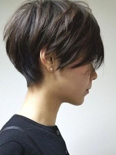 Cute Short Hairstyles For Women, Cute Short Hairstyles, Short Hair Trends, Haircut And Color, Short Pixie Haircuts, Cute Hairstyles For Short Hair, Short Hairstyle, Halloween Hair, Short Hair Haircuts