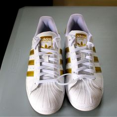 Adidas Superstar.  Size 8 White Leather, Tortiseshell, Gold Gold Adidas, Adidas Shoes, Adidas Women, White Leather, Womens Shoes Sneakers, Adidas Sneakers, Shoes Sneakers, Adidas, Women Shoes