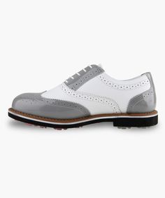 Icon Spikeless Golf Shoes - Gray Introducing Henry Stewart's classic golf shoes made of premium Italian natural cowhide supplied from Italy, which has been processed and accumulated with various techniques by the generation.From the upper to the outsole for premium golf that can be worn for a long time with soft and flexible material, feel the hand of the craftsman. ULTRA LIGHT-WEIGHT golf shoes that provide a perfect fit over time!In addition, it is effective in suppressing foot odor with an Or Classic White Low-top Golf Shoes, Classic Wingtip Golf Shoes With Rubber Sole, White Low-top Golf Shoes With Leather Sole, Classic Low-top Cushioned Golf Shoes, Classic Low-top Golf Shoes With Cushioned Footbed, Classic Low-top Golf Shoes With White Sole, Classic Low-top Golf Shoes, Classic Golf Shoes With Leather Sole And Round Toe, Classic Golf Shoes With Rubber Sole