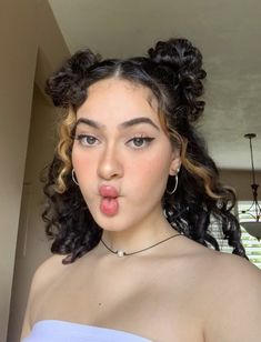 Half Up Space Buns Curly Hair, Curly Hair Space Buns Half Up, Half Up Half Down Space Buns Curly Hair, Two Buns Curly Hair, Green Eyes Curly Hair, Space Buns Natural Hair, Curly Space Buns