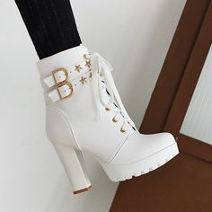 Artsy Shoes, Nike Shoes Women Fashion, Cute Shoes Heels, Shoes Outfit Fashion, Cute Sneakers, Boots Women Fashion, White Heels, Womens Shoes High Heels, Fashion Heels