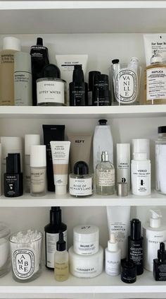 Luxury Skincare Aesthetic, Skincare Aesthetic, Home Organisation, Perfume Collection, Body Skin, Body Skin Care, Beauty Care, Skincare Products, Girly Things