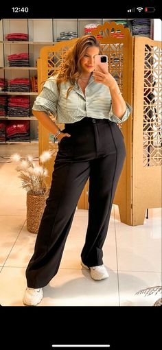 Summer Business Casual Outfits, Casual Outfits Plus Size, Professional Outfits Women, Business Casual Outfits For Work, Effortlessly Chic Outfits, Elegante Casual