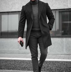 Men Habits, Casual Look For Men, Gentleman Mode, Brown Leather Jacket Men, Converse Outfits, Formal Men Outfit, Lambskin Leather Jacket, Winter Outfits Men, Mens Fashion Classy