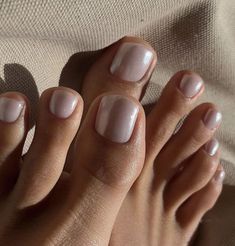 Pearl Impressed Nude Pedicure: 21 Newest Nude Pedicure Designs To Attempt In 2024! Pretty Pedicures, Gel Pedicure, Pedicure Colors, Gel Toe Nails, Toe Nail Color, Summer Toe Nails, Pedicure Designs, Toe Nail Designs