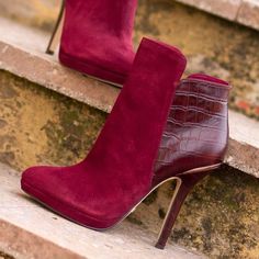 null Best Shoes For Women, Wedding Shoes Boots, Trending Womens Shoes, Fall Booties, Sandals Wedges, Beautiful Boots, Woman Shoes, Gorgeous Shoes, Flats Sandals