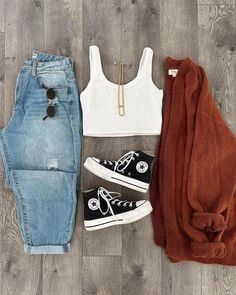 Ymi Jeans, Winter Attire, Slim Straight Jeans, Dressy Outfits, Casual Style Outfits, Lookbook Outfits, Fall Winter Outfits, Vintage Jeans, Cute Casual Outfits