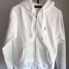 Condition: Brand New With Minor Flaws.(Pic 2, Pic 3) Size: Xs Bust: 96cm Length: 60cm 84% Cotton, 16% Polyester The Original Price Is $168 Ralph Lauren Casual Streetwear Top, Casual Ralph Lauren Tops For Streetwear, Sporty Ralph Lauren Tops For Streetwear, White Casual Hoodie Top, Casual White Hoodie Top, Ralph Lauren Sporty Sweatshirt For Streetwear, Cozy White Cotton Outerwear, White Sporty Cozy Fit Top, White Cotton Outerwear For Loungewear