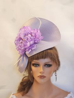 Large Lilac/Lavender/LightPurple  Hat Fascinator with aLarge contrast Light Purple Flower, perfect for Mother of Bride or Goom, Royal Ascot, Kentucky Derby, Weddings Goodwood revival, Christening, Ascot or any special occasion. Gorgeous Light Purple/Lilac/Lavender Straw weave saucer hat with Light shade of  florwers. straw weave Hat fascinator long Purple quill feather and  Silk flowers This hat has been made by hand and very light to wear 38cm (15 inches) Saucer hat This hat is designed to be w Purple Fascinator, Light Purple Flowers, Contrast Lighting, Ascot Hats, Hat Wedding, Goodwood Revival, Satin Noir, Lilac Lavender, Alice Band