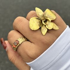 Orchid Statement Ring, Silver or Gold Flower Jewelry, Nature Inspired, Orchid Blossom Ring - Etsy Colorful Gold Earrings, Vintage Flower Jewelry, Gold And Silver Jewelry Together, Gold Flower Jewelry, Orchid Ring, 00s Mode, Orchid Jewelry, Flower Rings