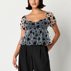 Prepare to receive compliments when wearing this Forever 21 women's and junior's peplum blouse crafted from black velvet with a floral-printed sheer overlay, a sweetheart neckline, and short sleeves. Style yours with high-waist jeans and heels. Closure Type: Pullover HeadNeckline: Sweetheart NeckSleeve Length: Short SleeveFiber Content: 100% NylonFabric Description: VelvetCare: Hand Wash, Dry FlatMaterial: VelvetCountry of Origin: Imported Velvet Burnout, Sweetheart Neck, Blouse Black, Short Sleeve Blouse, Black Blouse, Shirts Tops, Sleeve Blouse, Forever 21, Blouses For Women