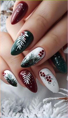 Classy Nail Art Ideas, Nail Art Noel, Festive Nails, Festive Nail Art, Pink Ombre Nails, Cute Christmas Nails, Christmas Nail Art Designs