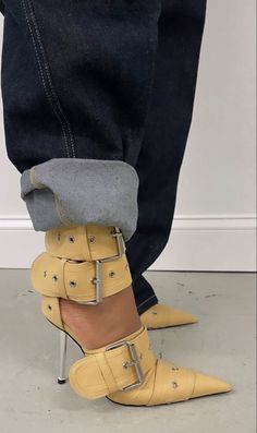 Buckle Heels, Style Parisienne, Dr Shoes, Shoes 2023, Lady Shoes, Instagram Jewelry, Culture Magazine, Shoe Inspo, Aesthetic Shoes