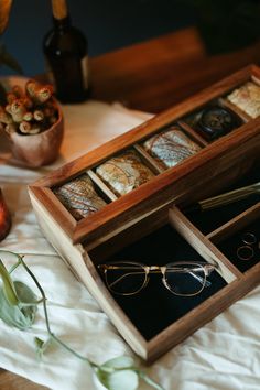 "Custom Acacia Watch box holds 5 Watches plus Extra Valet Compartments. Valet compartments are perfectly sized for wallet and sunglasses, or other misc items. Acacia boxes are sealed to bring out the natural beauty of acacia wood. Acacia is a highly variegated wood that sometimes exhibits a lot of contrast striping and beautiful grain. Each box is unique. Our acacia window lid boxes. come standard with glass lids (not plexi).  This box is also offered in a solid lid option (see storefront for li Mens Valet, Mens Watch Box, Watch Organizer, Organization Gifts, Watch Storage, Fabric Combinations, Box Storage, Jewellery Storage, Watch Box