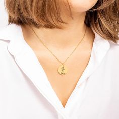 Discover the magic of nature entwined with the beauty of your name with our exquisite Birth flower Name Necklace! Crafted from high-quality stainless steel, this stunning piece is available in three captivating finishes: classic Silver, luxurious Gold, and romantic Rose Gold. Both the Gold and Rose Gold options are meticulously coated with 18K gold, ensuring a brilliant, long-lasting shine that complements any style. Why You'll Love It: Personalised Perfection: Each necklace is custom-made to fe Bracelet Keychains, Baby Loss, Engraved Wallet, Map Necklace, Dainty Pendant, Month Flowers, Birth Month Flowers, Engraved Jewelry, Engraved Necklace