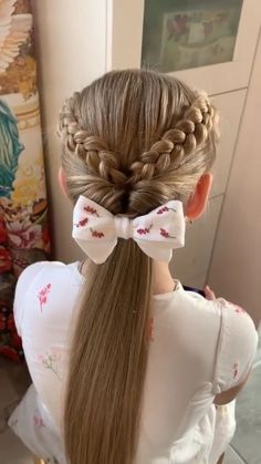 Beauty and Makeup: #beauty, #makeup, #skincare, #haircare Kid Hair, Wacky Hair Days, Wedding Traditions, Wacky Hair, Crazy Hair Day At School, Christmas Hairstyles, Hairstyles For Curly Hair, Fascinating Facts