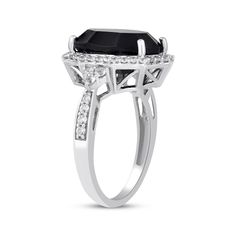 With its unique shape, this striking ring is black-tie ready. Sterling silver A 10-sided faceted black onyx centerpiece draws the eye Round-cut white lab-created sapphires decorate the scalloped frame, sides and shank Scalloped Frame, Mens Rings Wedding Diamond, Eye Round, Diamond Wedding Rings Sets, White Lab, Mens Chain Necklace, Diamond Chain, Gold Necklace Women, Ring Size Guide