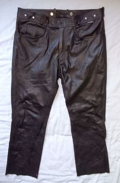 Pepino Leather offers to You: GERMOT - Straight Leg Rocker Motorcycle Biker Heavy Cowhide Black Leather Pants Trousers from Germany.  In Perfect Used Condition.  DE size 58 / US size W 40 / L 30 with Measurements: Waist: 50 cm. Length: 105 cm. Crotch: 77 cm. Thigh: 35 cm. Width: 23 cm. Fast, registered and insured shipping with tracking. When sending, I mark it as a gift. Black Leather Pants, Mens Trousers, Mens Pants, Rocker, Leather Pants, Straight Leg, Labour Day, Black Leather, Trousers