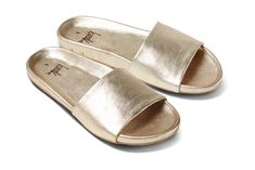 GALLITO Platinum Leather Slide Sandal | beek Comfortable Walking Sandals, Most Comfortable Sandals, Womens Slides Sandals, Leather Sandals Handmade, Footbed Sandals, Leather Slide Sandals, Leather Sandals Women, Gold Sandals, Womens Slides