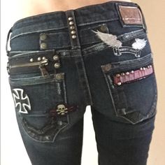 Size Listed Is 25 But Original Size Is 26 However These Jeans Run Small. They Got True 25!!! These Are Like New Rarely Worn And In Perfect Condition. 32 Inseam Shredded Jeans, Robin Jeans, Upcycle Ideas, Fit Ideas, Robins, Dream Clothes, Rock N, Business Ideas, Rock N Roll