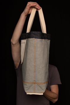 Denim Repair, Waxed Canvas Bag, Denim Tote Bags, Denim Tote, Selvedge Denim, Denim Bag, Bag Design, Denim Details, Denim Design