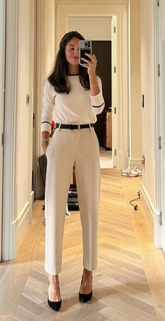 2024 Advice, Womens Office, Corporate Attire, Professional Outfits Women, Business Outfits Women, Amal Clooney, Office Outfits Women, Business Casual Outfits For Work, Classy Work Outfits