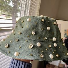 Brand New. Originally Bought For Over $200. Super Cute And Versatile! Hat With Pearls, Bucket Hat Aesthetic, Arm Candies, Hot Head, Trend Board, Funky Hats, Hat Aesthetic, Slay Outfits, Denim Bucket Hat