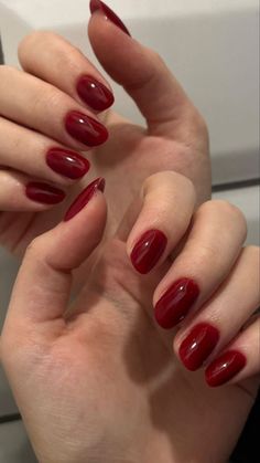 Discover 35 Trendy Burgundy Nails You Need to Try This Season for all the Nagel Inspo you need! From classic Red Nail Polish and Wine Nails to Short Burgundy Nails, these looks are perfect for every occasion. Elevate your style with Deep Red Nails or opt for Red Nail Varnish to make a bold statement. Looking for Thanksgiving Nails or Casual Nails? This collection has it all, including chic Nail Tattoos and unique Nail Swag ideas. Whether you're into specific Nail Type looks or just need Nagel... Smink Inspiration, Casual Nails, Classy Acrylic Nails