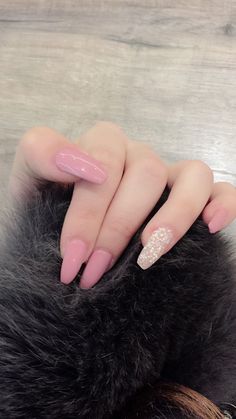 Wedding Acrylic, Nail Decor, Prom 2020, Pink Manicure, Set Ideas, Nails Diy, Almond Shape, Acrylic Nails Coffin Short