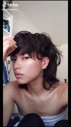 Androgynous Hair, Hair Inspiration Short, Shot Hair Styles, Haircut And Color, Penteado Cabelo Curto, Hair Stylist Life