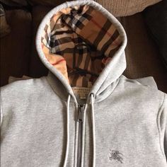 Burberry Zip Up Hoodie, Burberry Outfits, Hip Hop Images, Burberry Hoodie, Jordan 12s, Classy Fits, Street Fashion Men Streetwear, Jordan 12, Burberry Jacket