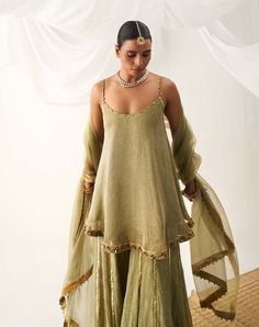 Mehendi Outfit, Placement Embroidery, Diwali Outfits, Casual Indian Fashion