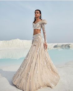 Lehenga With Trail, Sangeet Outfit Bridal, Gaurav Gupta Gowns, Indian Reception Outfit, Outfit Indian, Choli Dress, Trendy Outfits Indian