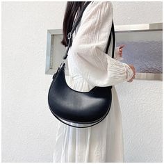 Moon Bag, Underarm Bag, Handbags For Women, Fashion Luxury, Bag Fashion, Half Moon, Crossbody Bags, Bags Handbags, One Shoulder