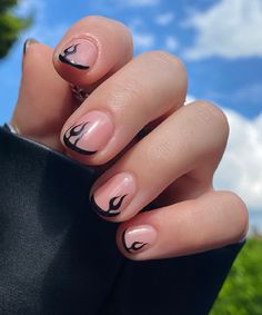 Classy Almond Nails, Hippie Nails, Punk Nails, Moon Nails, Lines On Nails