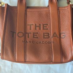 Used Only Once Basically Still Brand New Comes With Dust Bag No Wear Or Tear Marc Jacobs Bag, Leather Tote Bag, Leather Tote, Marc Jacobs, Dust Bag, Bag Lady, Brand New, Tote Bag, Women Shopping