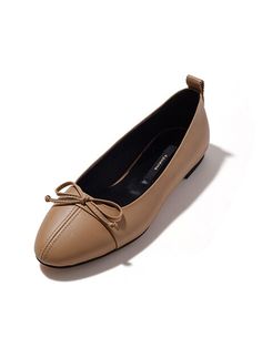 Editor's Notes d good real's adorable flat shoes can be matched for trendy casual stylings.- Feminine and sophisticated mood- Comfortable feeling- Tiny ribbon details- Subtle glow cowhide- Lovely rounded toeMeasurements(in.)- Size : KR 225 ~ 250mm / US 5.5 ~ 8- Heel : 0.39 in.*Fits true to sizeComposition & Care- Upper : Cow leather / Lining : Synthetic leather- Natural leather could have fine scratches- Bright socks can get colored by leather dye- Avoid direct heat and moisture- Profes Leather Dye, Synthetic Leather, Flat Shoes, Natural Leather, Cow Leather, Shoes Flats, Heels, Leather, Color