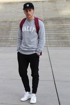 Casual College Outfits, Chique Outfits, Stylish Men Casual, Elegante Casual, White Outfit, Mens Fashion Casual Outfits, Stylish Mens Outfits, Adidas White