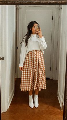 Trendy Modest Outfits Plus Size, Casual Fall Dress 2023, Dresses And Sweaters Layering, March Church Outfits, Cottagecore Valentines Day Outfit, Modest Womens Fashion Casual, Modest Fashion Outfits Fall, Sweater Over Dress Outfit Spring, Modest Outfits Casual Christian