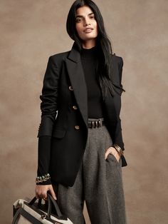 Black Blazer Outfit, Interview Style, Corporate Outfits, Knit Texture, Causal Outfits, Top Banana, Looks Chic, Blazer Outfits, The Seasons