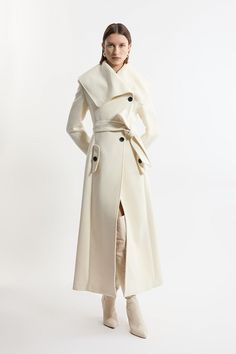 Feel Elevated No Matter The Weather In Our Longline Coat, Made In High Quality, Thick Italian Wool, Featuring A Belted Waist For A Flattering Fit, And A Dramatic Neckline. Wear It Over Any Outfit, Whether Heading Out For Dinner Or To The Office. Premium Italian Manteco Wool Oversized Collar Full Skirted Belted Tailored Midaxi Coat High Quality Italian Wool Flattering Flared Silhouette Belted Waist For A Cinched Silhouette Unique Oversized Collar Neckline Pocket Features Longline Length Velvet Dress Maxi, Oversize Collar, Figure Dress, Black Tie Party, Longline Coat, Oversized Collar