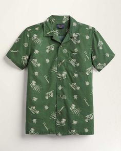 Inspired by the classic aloha shirts worn throughout the Hawaiian islands, featuring our exclusive Dune Rider pattern. Made from breathable machine-washable cotton. 100% cotton. Imported. | MEN'S SHORT-SLEEVE ALOHA SHIRT Collared Cotton Shirt With Hibiscus Print, Cotton Collared Shirt With Hibiscus Print, Cotton Hibiscus Print Collared Shirt, Relaxed Fit Cotton Hawaiian Shirt With Hibiscus Print, Collared Cotton Hawaiian Shirt With All-over Print, Cotton Top With Hibiscus Print And Camp Collar, Relaxed Fit Cotton Hawaiian Shirt With Short Sleeves, Relaxed Cotton Top With Palm Tree Print, Green Hawaiian Camp Shirt With All Over Print