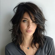 Easy Hair With Bangs, Chocolate Brown Shag Hair, Dark Hair Medium Length Layers, Messy Layered Hair Medium, Dark Hair Haircut, Razor Cut Hairstyles, Medium Dark Hair, Long Shag Haircut, Midlength Haircuts