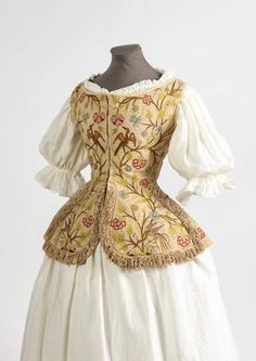 Linen Waistcoat, 1700 Fashion, Fashion Museum, 18th Century Dress, Historical Dress, 18th Century Costume, Museum Fashion, 18th Century Clothing