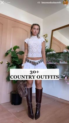 Get ready to turn heads with 50+ Cowgirl Outfits That Attract Compliments Like a Magnet! Whether you're rocking Vaquera Boots or Cowgirl Ankle Boots, these styles pair perfectly with Cute Cowgirl Boots and chic Embroidery Boots. From Rodeo Time looks to the ultimate Boho Chic vibes, find your ideal Cowgirl Outfit. Featuring trendy Bota Country styles and Womens Boots Flat, these outfits are a must for every cowgirl! Ag Teacher Outfits, Vaquera Boots, Western Hoodies, Traje Cowgirl, Country Girl Aesthetic, Cute Western Outfits, Cowgirl Ankle Boots, Country Outfits Women, Cute Cowgirl Boots