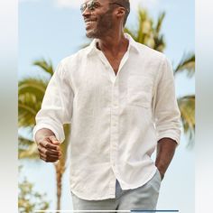 Tommy Bahama Long Sleeve Sea Glass Camp Button Up Color Is White Size 3x New In Original Bag Retails At $110 Casual Beach Shirt With Button Cuffs, Casual Shirt With Button Cuffs For Beach, Classic Beach Shirt With Pockets, Unstructured Beach Shirt With Pockets, Unstructured Shirt With Pockets For The Beach, Classic Beach Tops With Pockets, Unstructured Button-up Beach Shirt, Tommy Bahama Mens Shirts, Secluded Beach