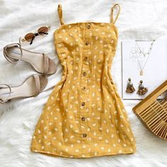 Bow Dress, Cute Summer Outfits, Teen Fashion Outfits, Looks Vintage, Cute Casual Outfits, Yellow Dress, Look Fashion, Pretty Dresses